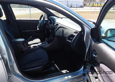 2012 Chrysler 200 Lx из США, поврежденный, VIN 1C3CCBAB6CN320290